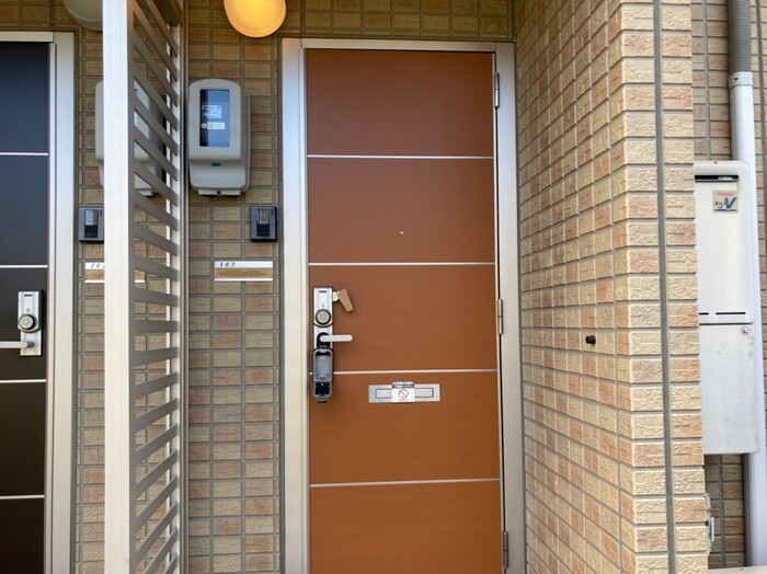 19/21 エントランス