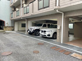 16/22 駐車場