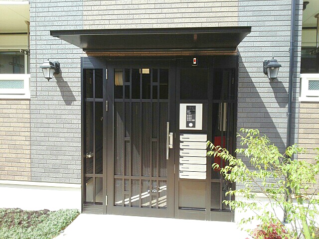 14/20 エントランス