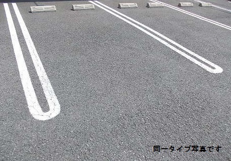 14/20 駐車場