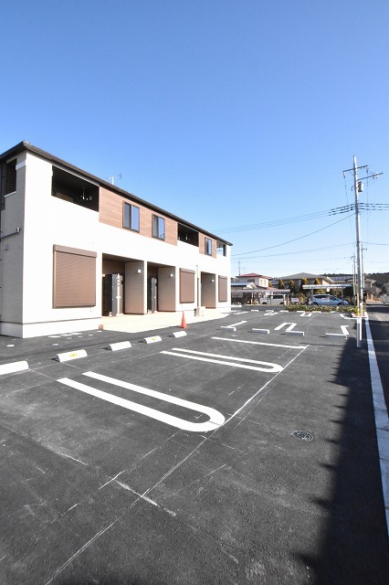 14/20 駐車場