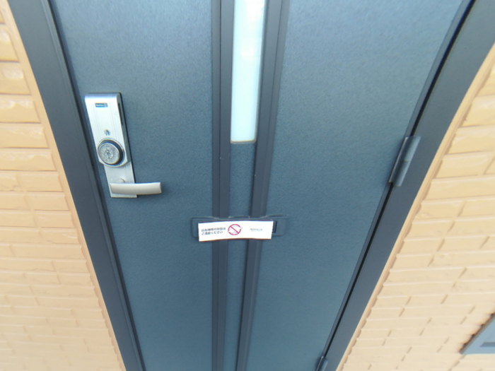 16/20 エントランス