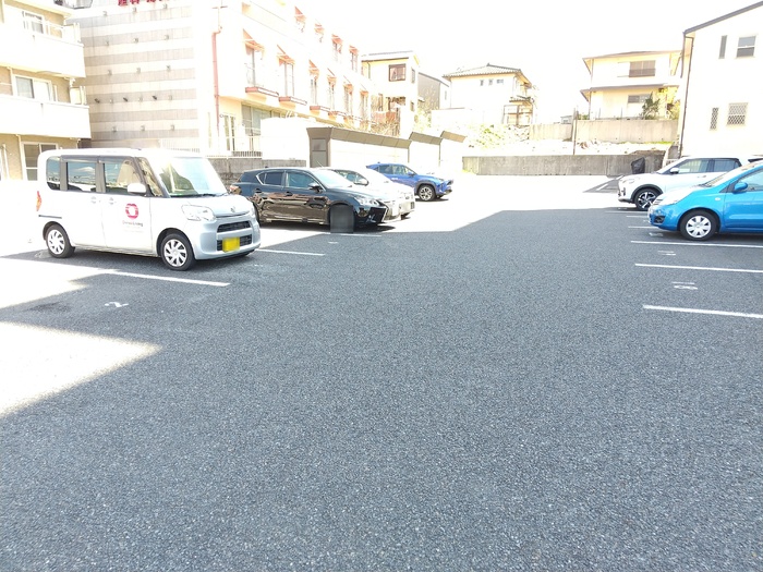 20/24 駐車場