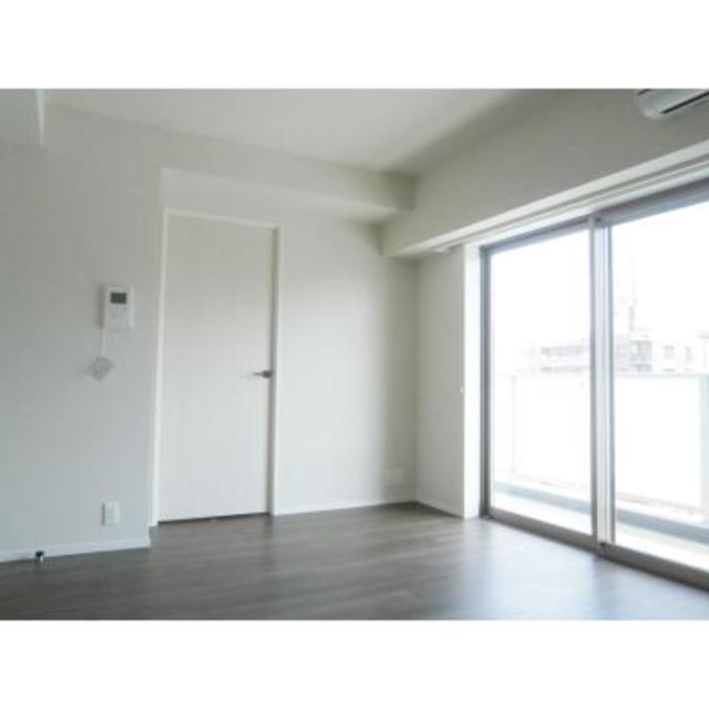 13/30 リビング/ダイニング