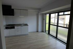 4/13 リビング/ダイニング