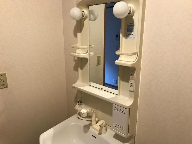 16/30 洗面