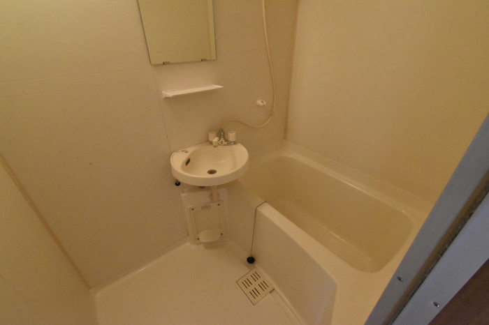 7/20 浴室