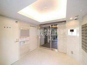 3/3 エントランス