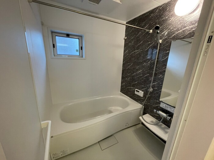 14/23 浴室