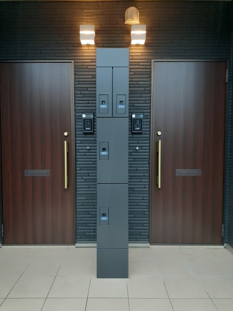 14/20 エントランス