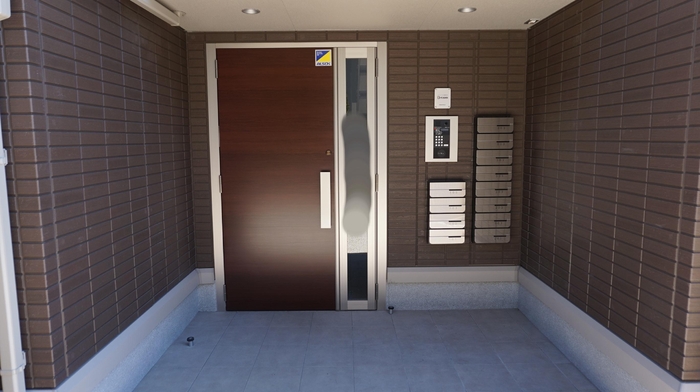 19/20 エントランス