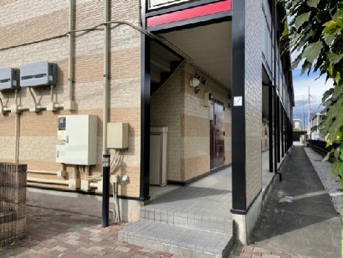 2/3 エントランス