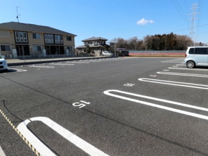 2/2 駐車場
