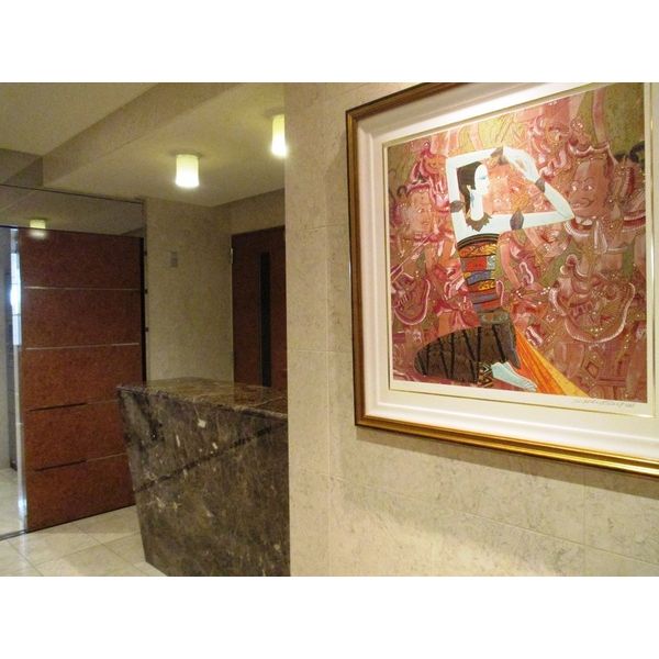 13/16 エントランス