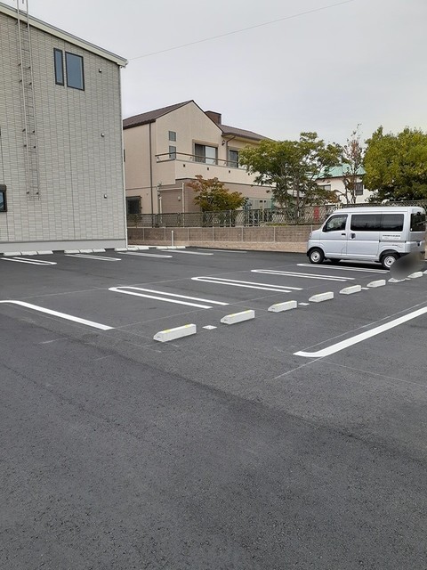 14/20 駐車場