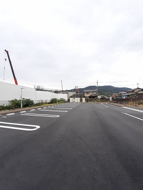 14/20 駐車場