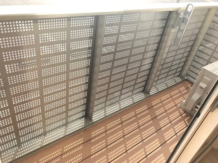 13/21 バルコニー