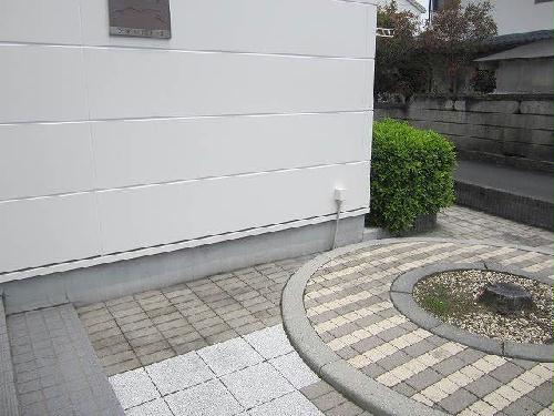 13/20 エントランス