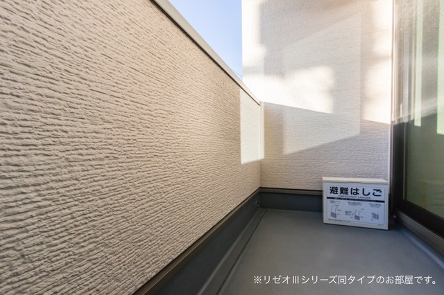 13/25 バルコニー