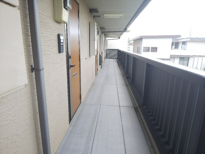 17/21 エントランス