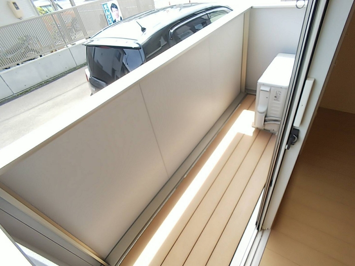 13/23 バルコニー