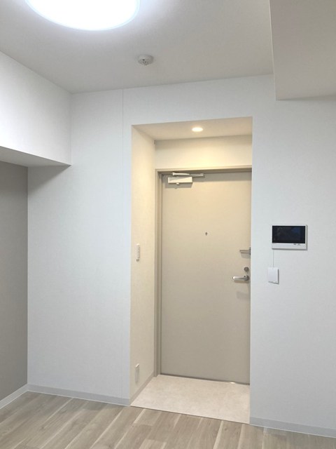 14/23 玄関