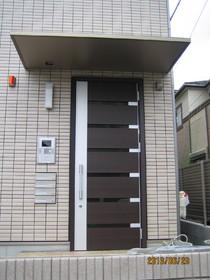 2/2 エントランス