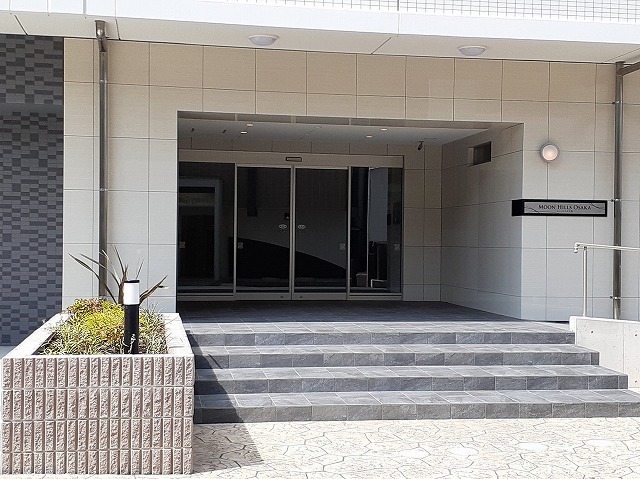 14/20 エントランス