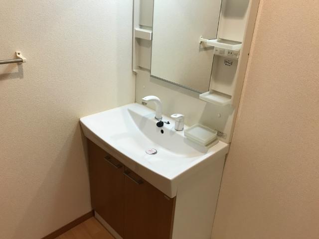 16/28 洗面
