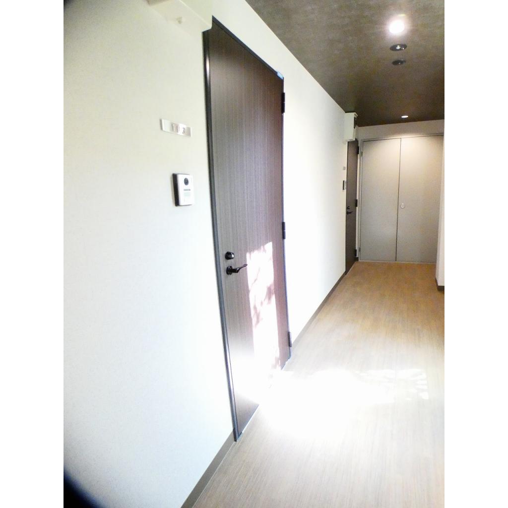 14/17 エントランス