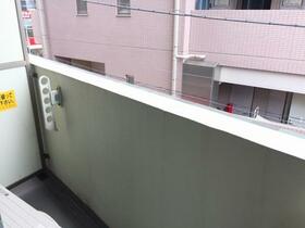 13/21 バルコニー