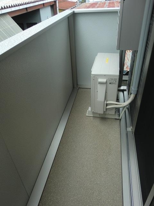 15/17 バルコニー