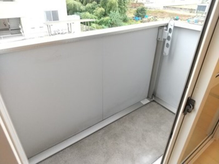 17/20 バルコニー
