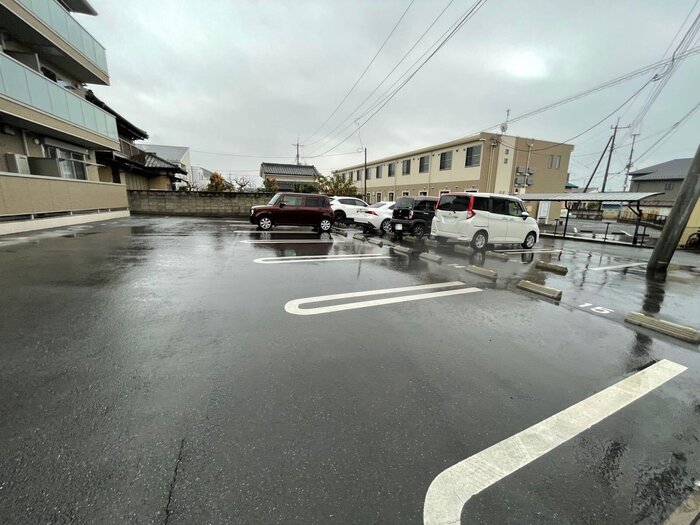 20/21 駐車場