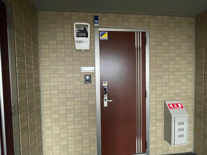 19/21 エントランス