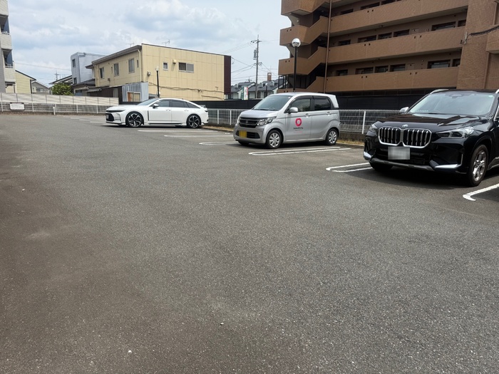 2/2 駐車場