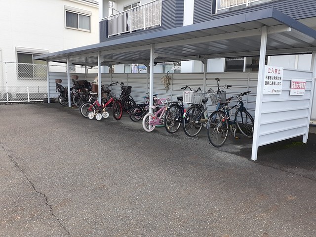 2/8 駐車場
