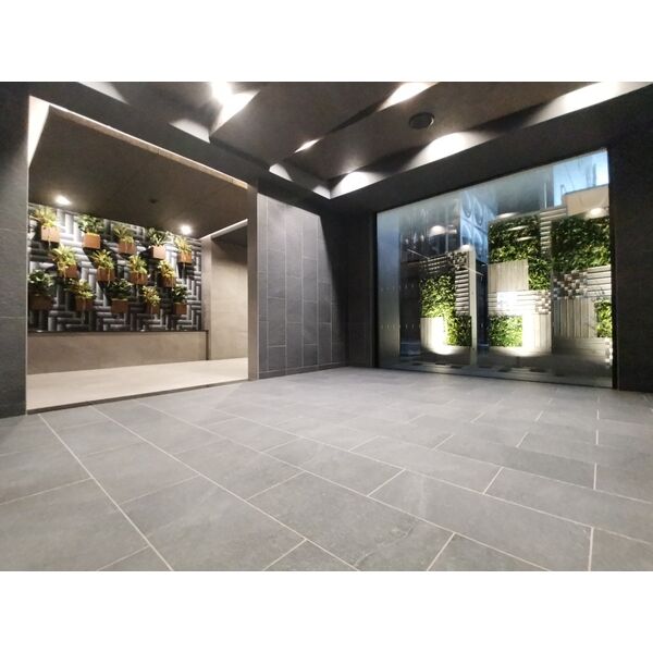 17/18 エントランス