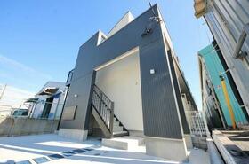 16/18 エントランス