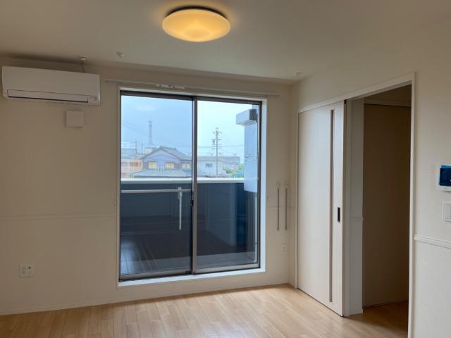 18/30 バルコニー