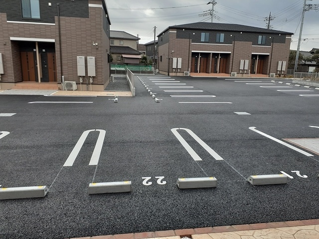14/20 駐車場