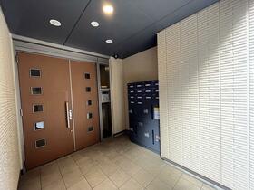 15/24 エントランス