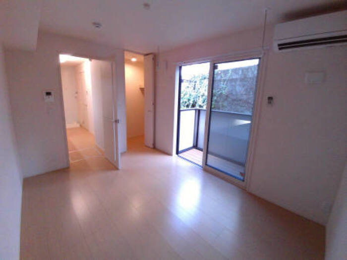 3/7 リビング/ダイニング