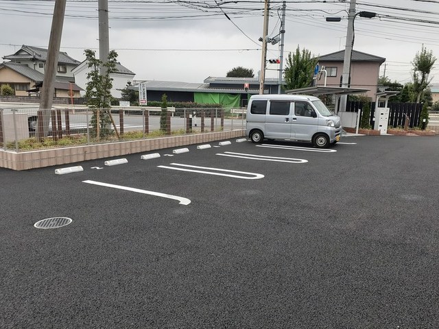 14/20 駐車場