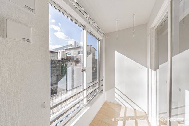 13/20 バルコニー