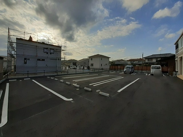 14/20 駐車場