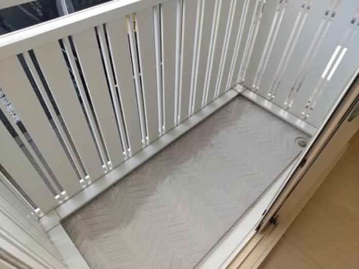 13/20 バルコニー