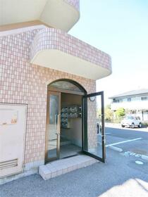 15/28 エントランス