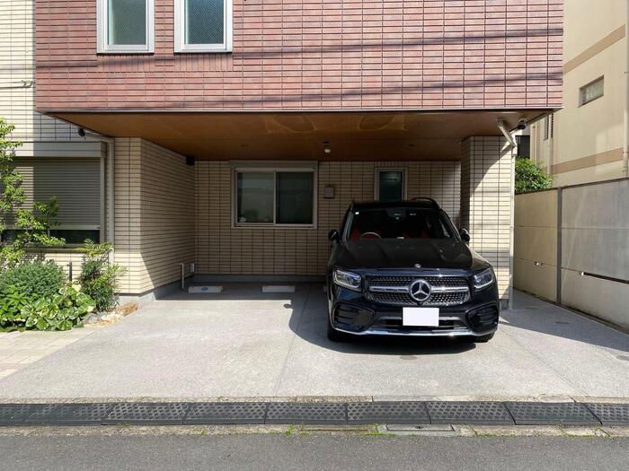 20/20 駐車場