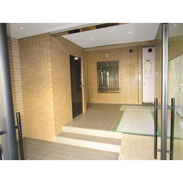 5/6 エントランス